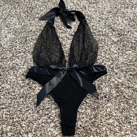 Black Mesh Satin Halter Tie Teddy - Picture 7 of 11